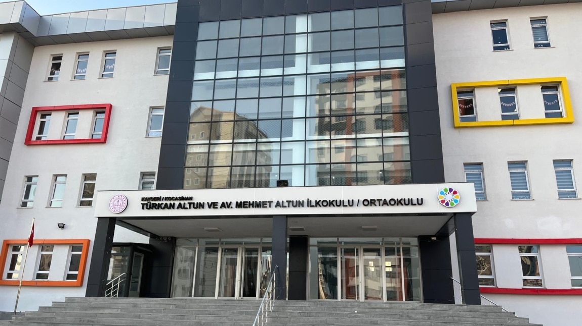 Kocasinan Türkan Altun ve Av. Mehmet Altun İlkokulu Fotoğrafı